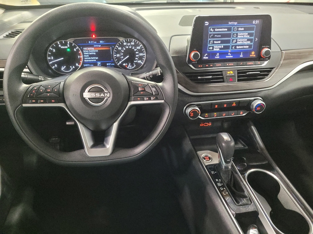 2024 Nissan Altima SV - Photo 17