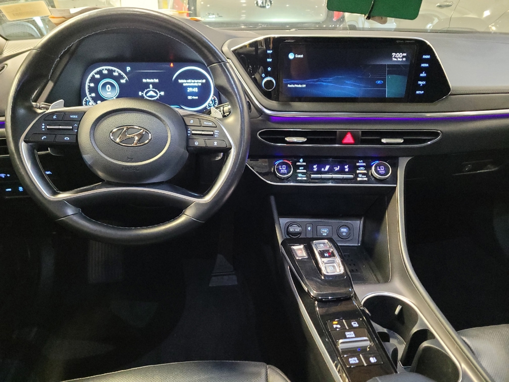 2022 Hyundai Sonata Limited - Photo 17
