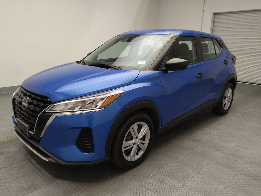 2022 Nissan Kicks S