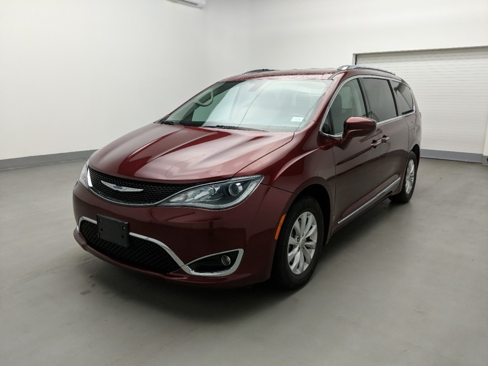 Used 2019 Chrysler Pacifica Driver Front Bumper