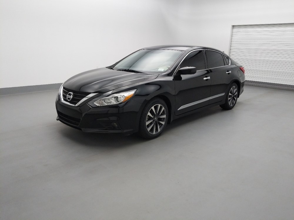 Used 2017 Nissan Altima Driver Front Bumper