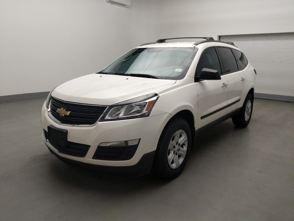Used 2014 Chevrolet Traverse Driver Front Bumper