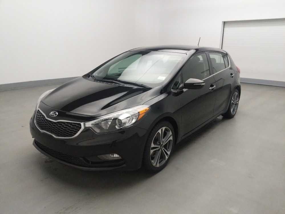 Used 2016 Kia Forte5 Driver Front Bumper