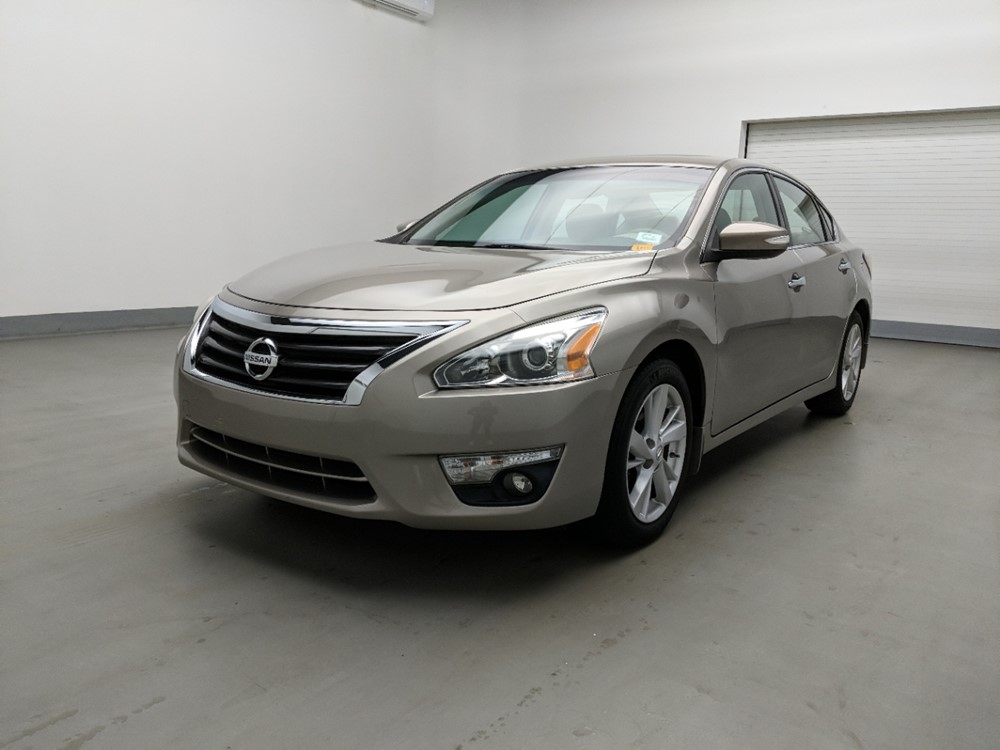 Used 2015 Nissan Altima Driver Front Bumper
