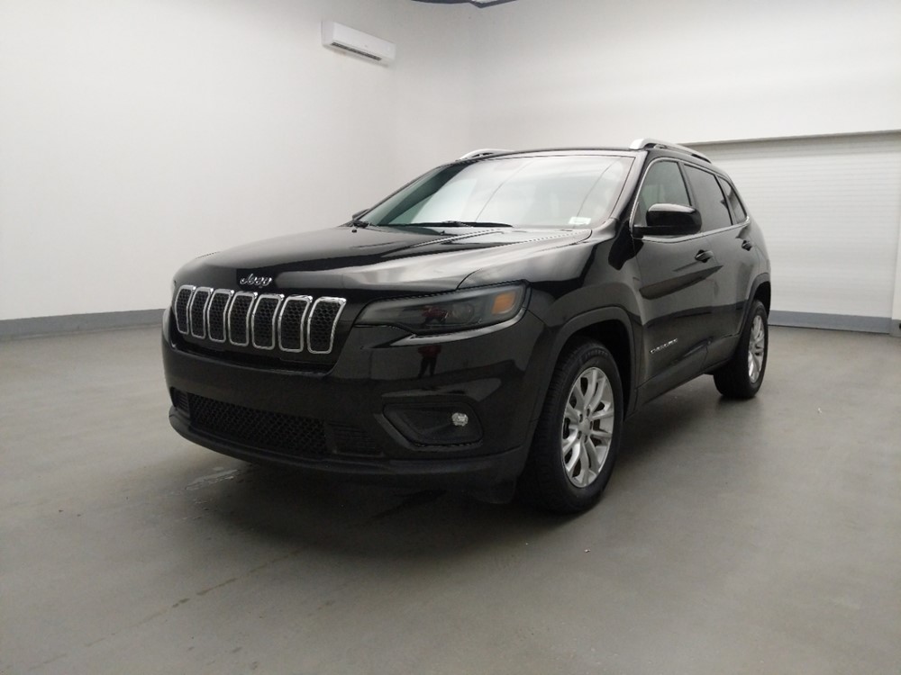 Used 2019 Jeep Cherokee Driver Front Bumper