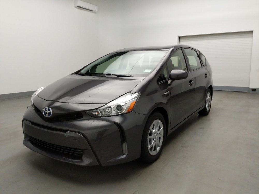 Used 2015 Toyota Prius Driver Front Bumper