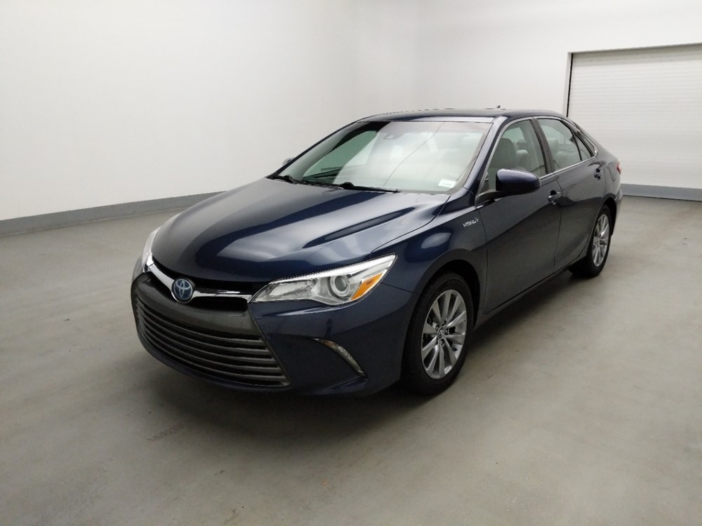 Used 2017 Toyota Camry Driver Front Bumper