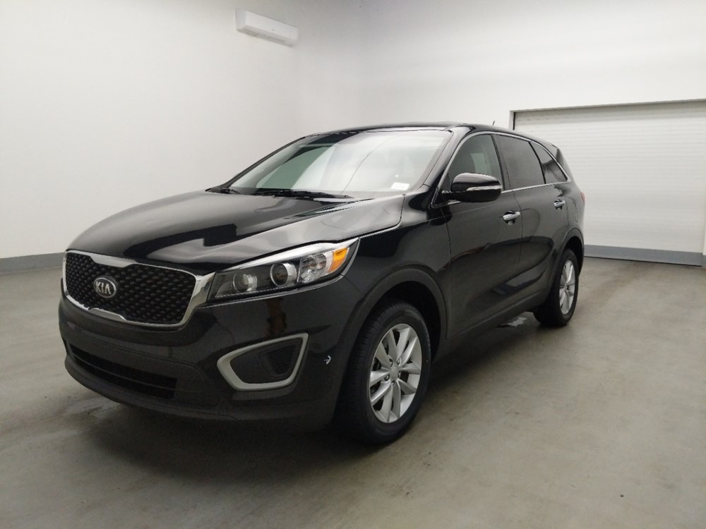 Used 2016 Kia Sorento Driver Front Bumper