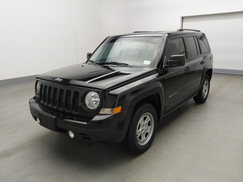 Used 2016 Jeep Patriot Driver Front Bumper