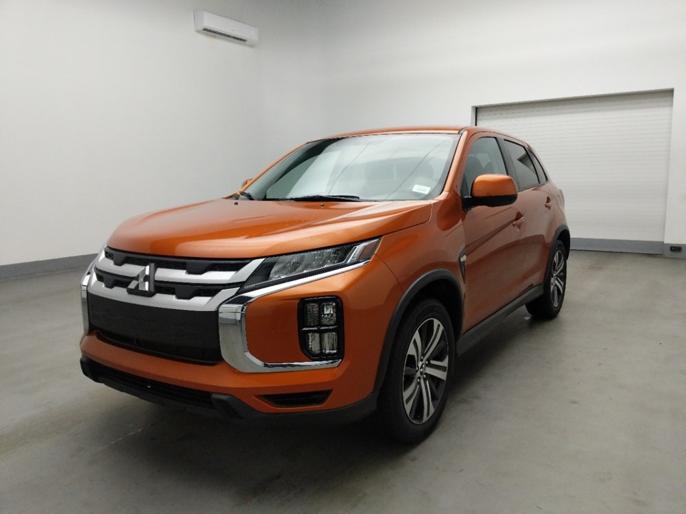 Used 2020 Mitsubishi Outlander Driver Front Bumper