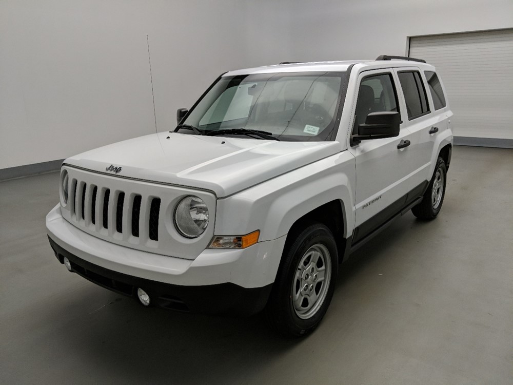 Used 2017 Jeep Patriot Driver Front Bumper