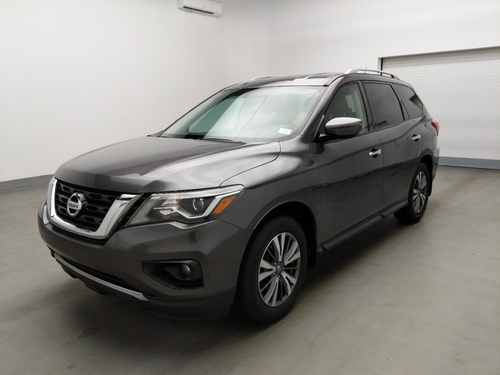 Used 2017 Nissan Pathfinder Driver Front Bumper