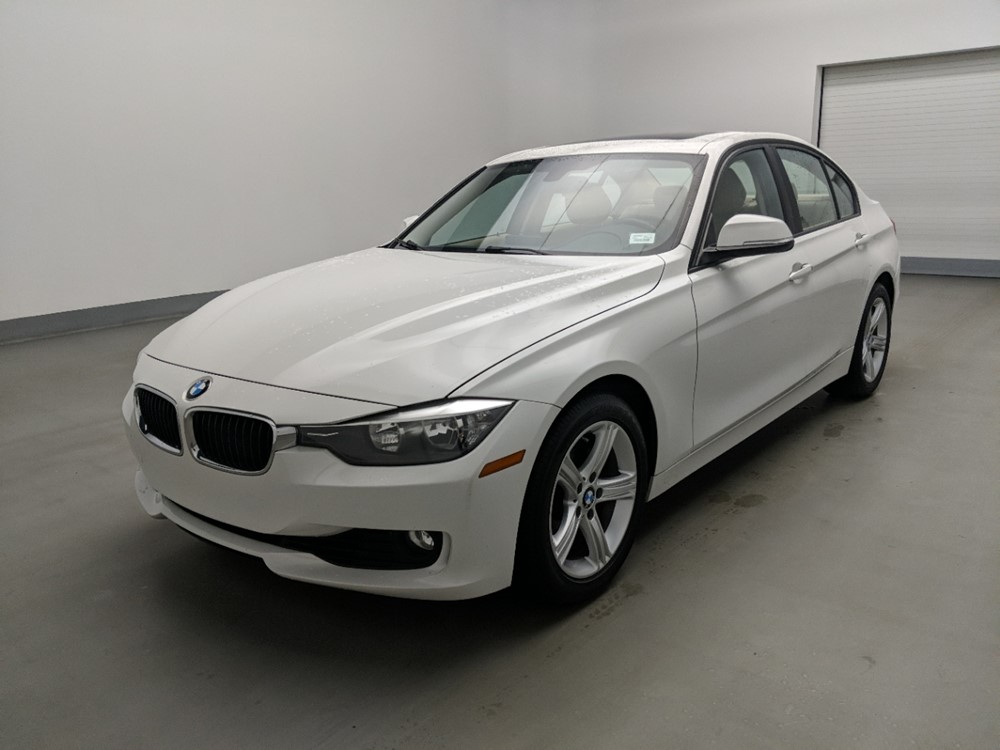 Used 2013 BMW 328i Driver Front Bumper