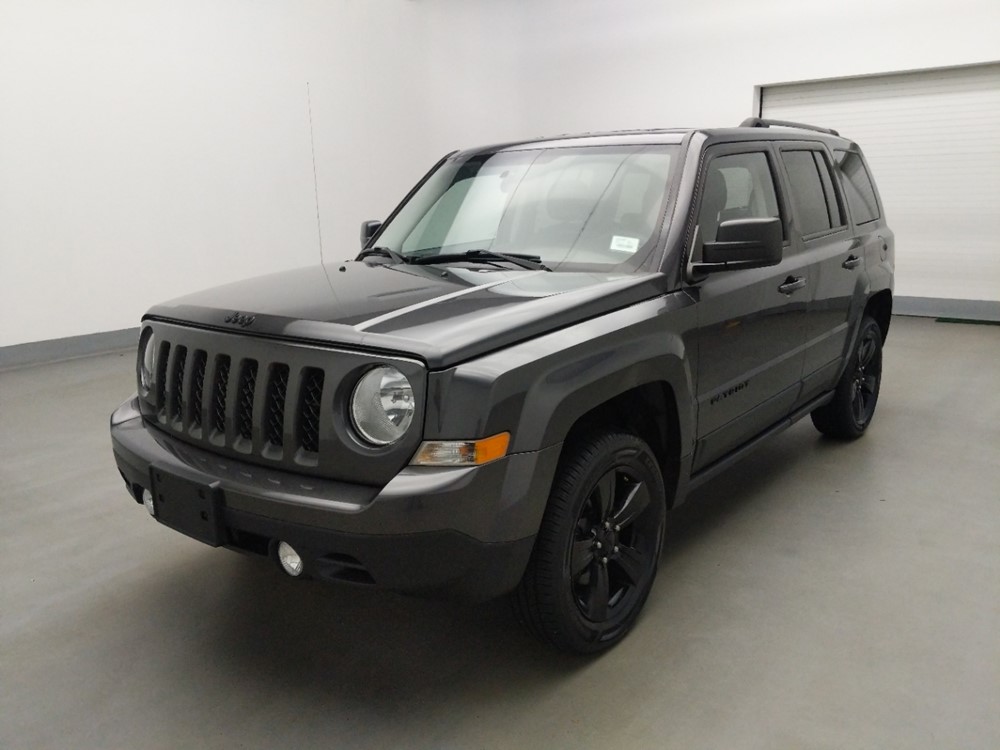 Used 2015 Jeep Patriot Driver Front Bumper