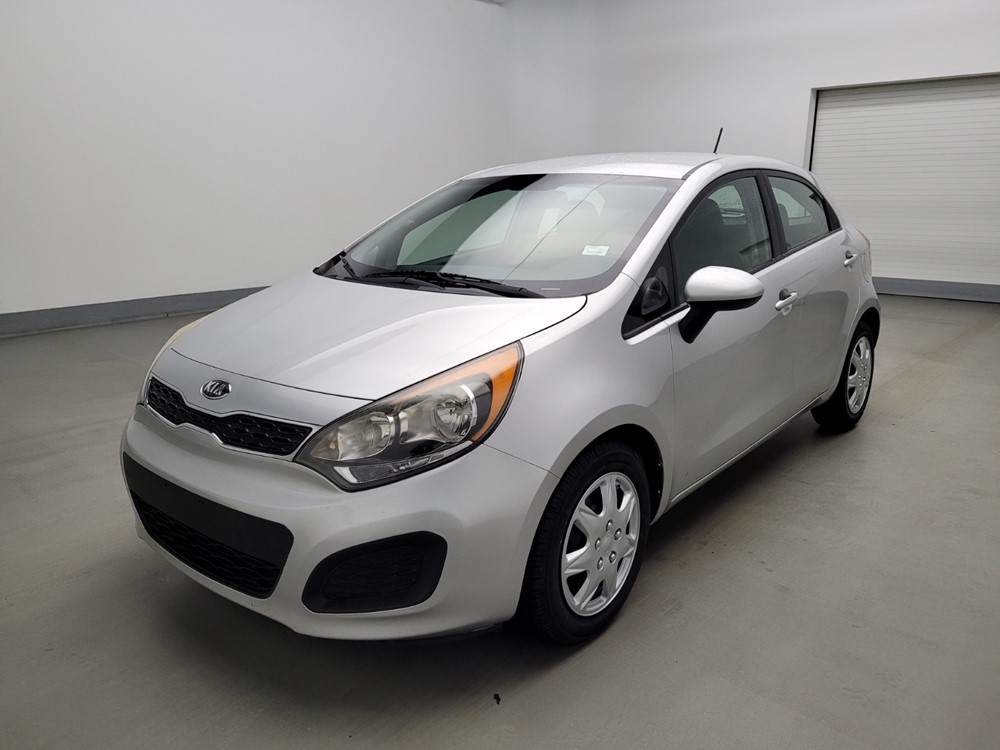 Used 2013 Kia Rio Driver Front Bumper