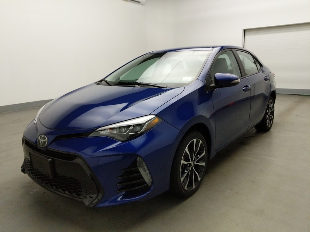 Used 2018 Toyota Corolla Driver Front Bumper