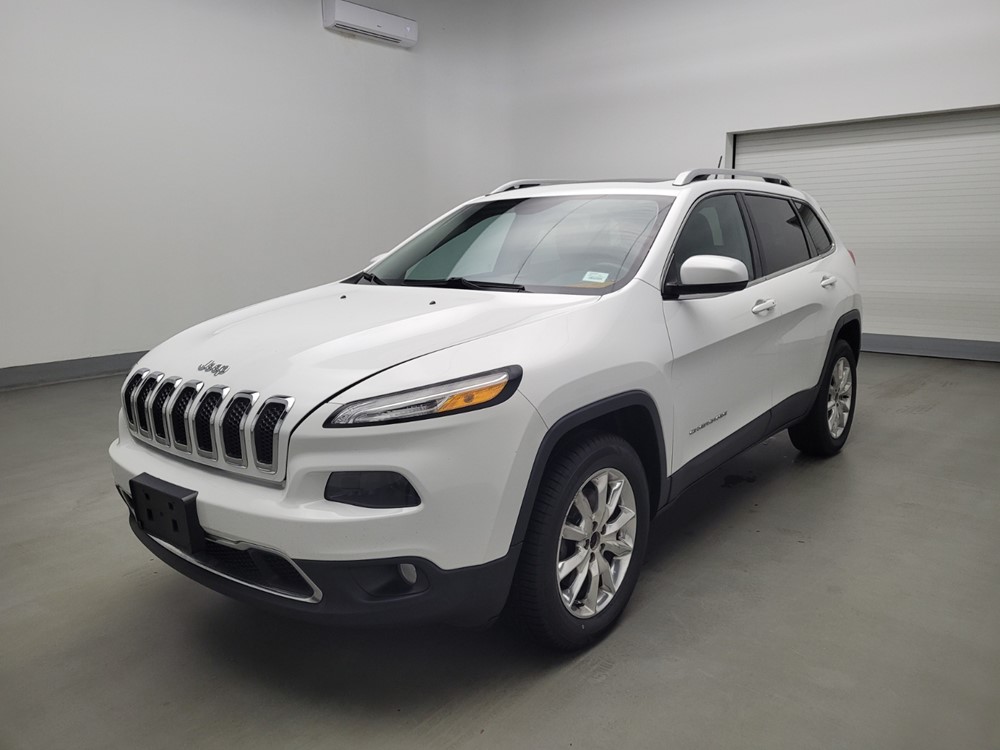 Used 2014 Jeep Cherokee Driver Front Bumper
