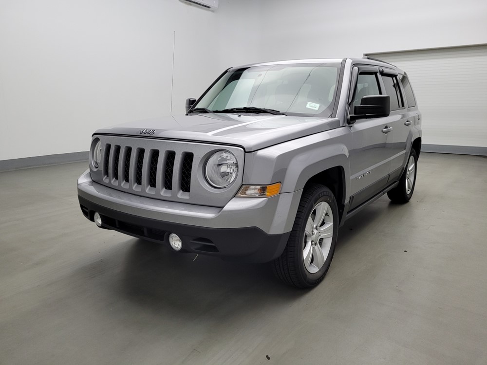 Used 2017 Jeep Patriot Driver Front Bumper