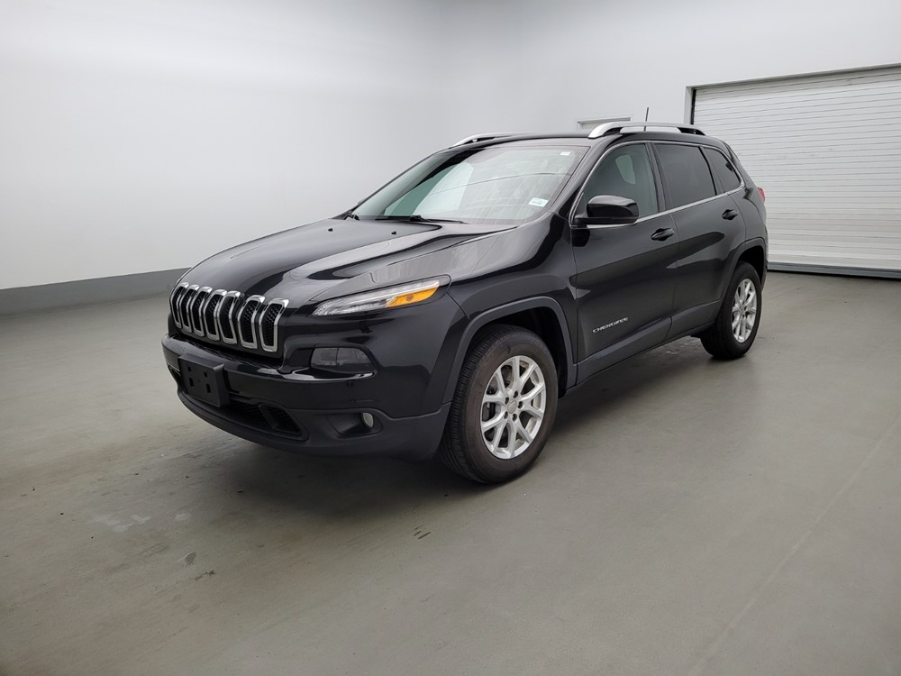 Used 2016 Jeep Cherokee Driver Front Bumper