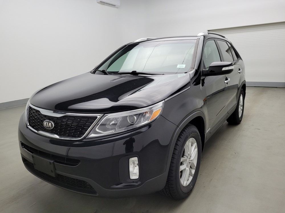 Used 2014 Kia Sorento Driver Front Bumper