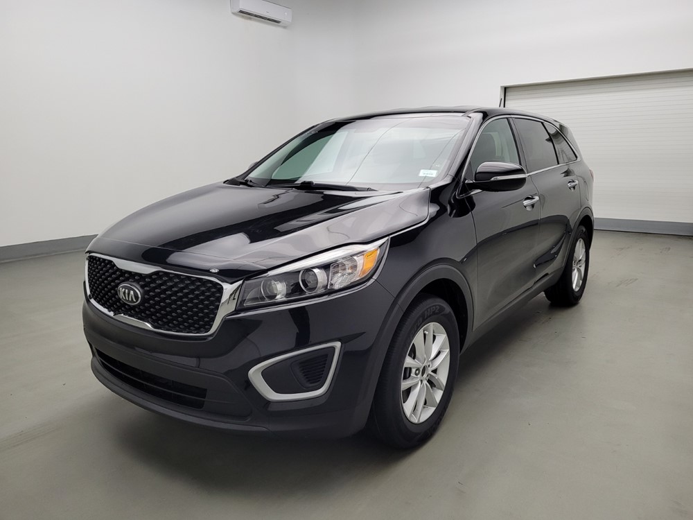 Used 2017 Kia Sorento Driver Front Bumper