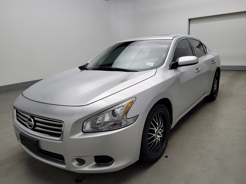 Used 2013 Nissan Maxima Driver Front Bumper