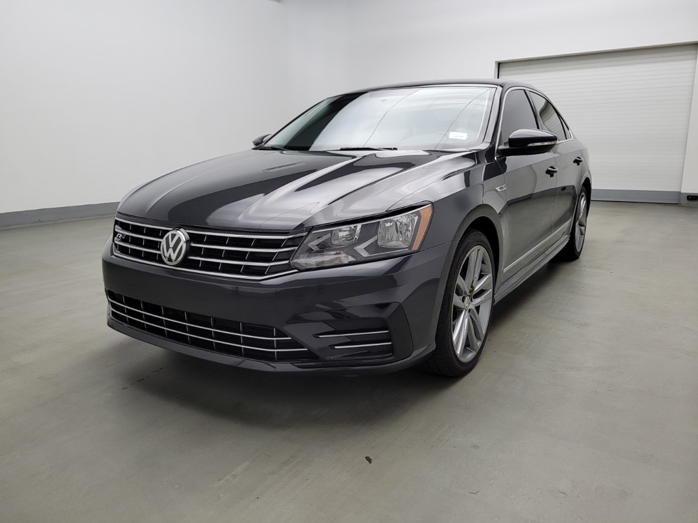 Used 2017 Volkswagen Passat Driver Front Bumper