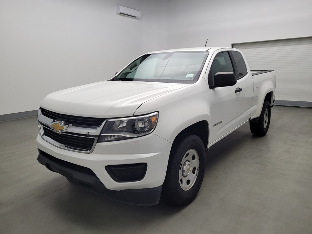 Used 2016 Chevrolet Colorado Driver Front Bumper