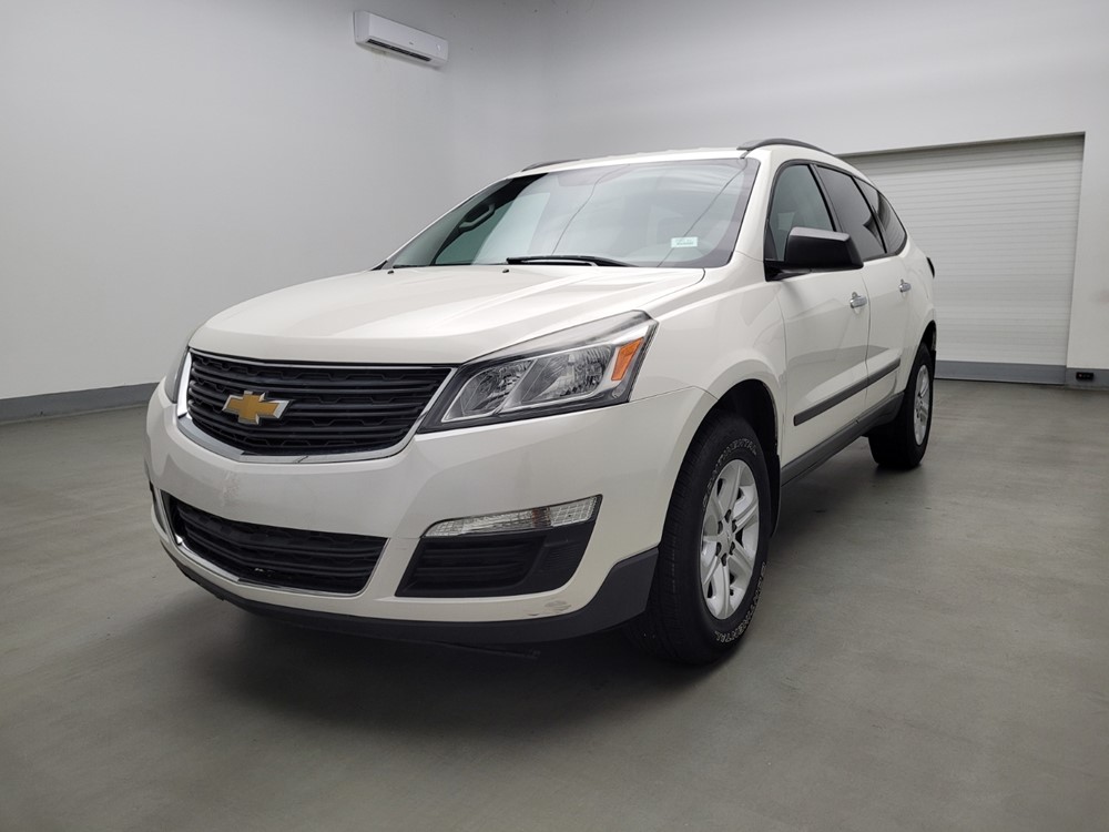 Used 2013 Chevrolet Traverse Driver Front Bumper