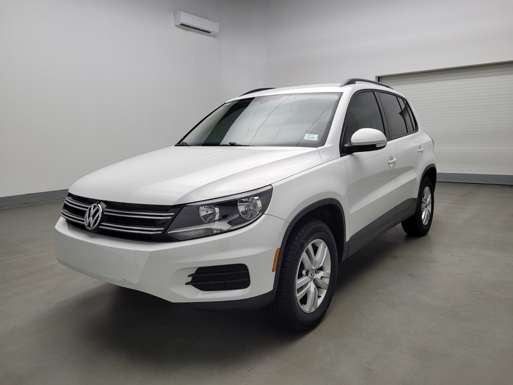 Used 2017 Volkswagen Tiguan Driver Front Bumper