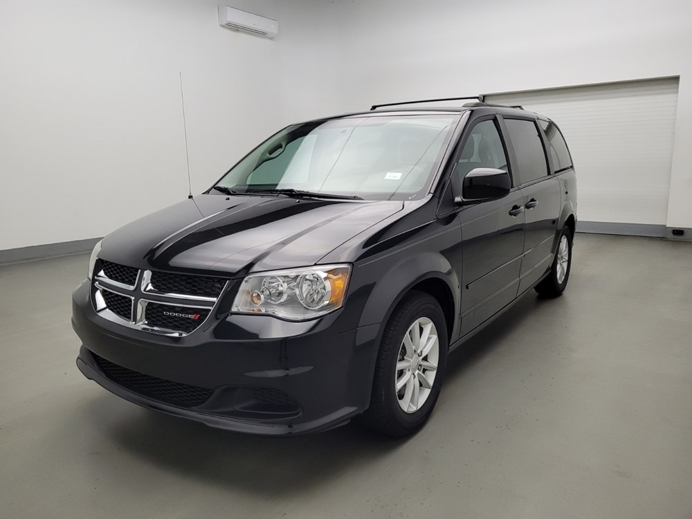 Used 2016 Dodge Grand Caravan Driver Front Bumper
