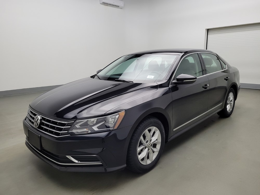 Used 2017 Volkswagen Passat Driver Front Bumper