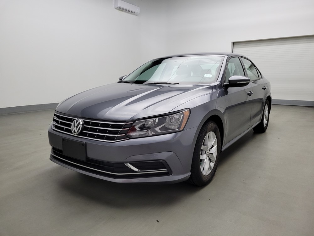 Used 2018 Volkswagen Passat Driver Front Bumper