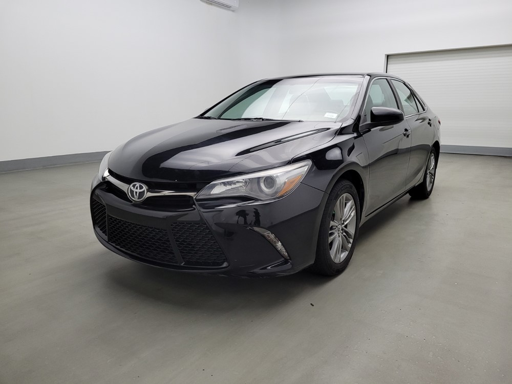 Used 2015 Toyota Camry Driver Front Bumper