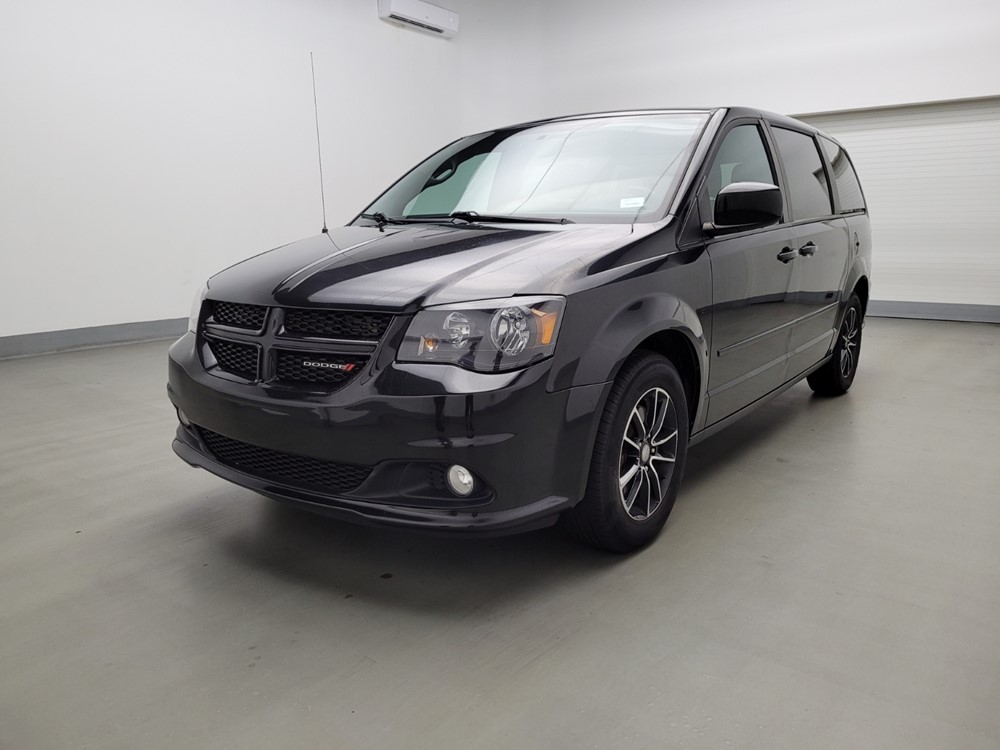 Used 2015 Dodge Grand Caravan Driver Front Bumper