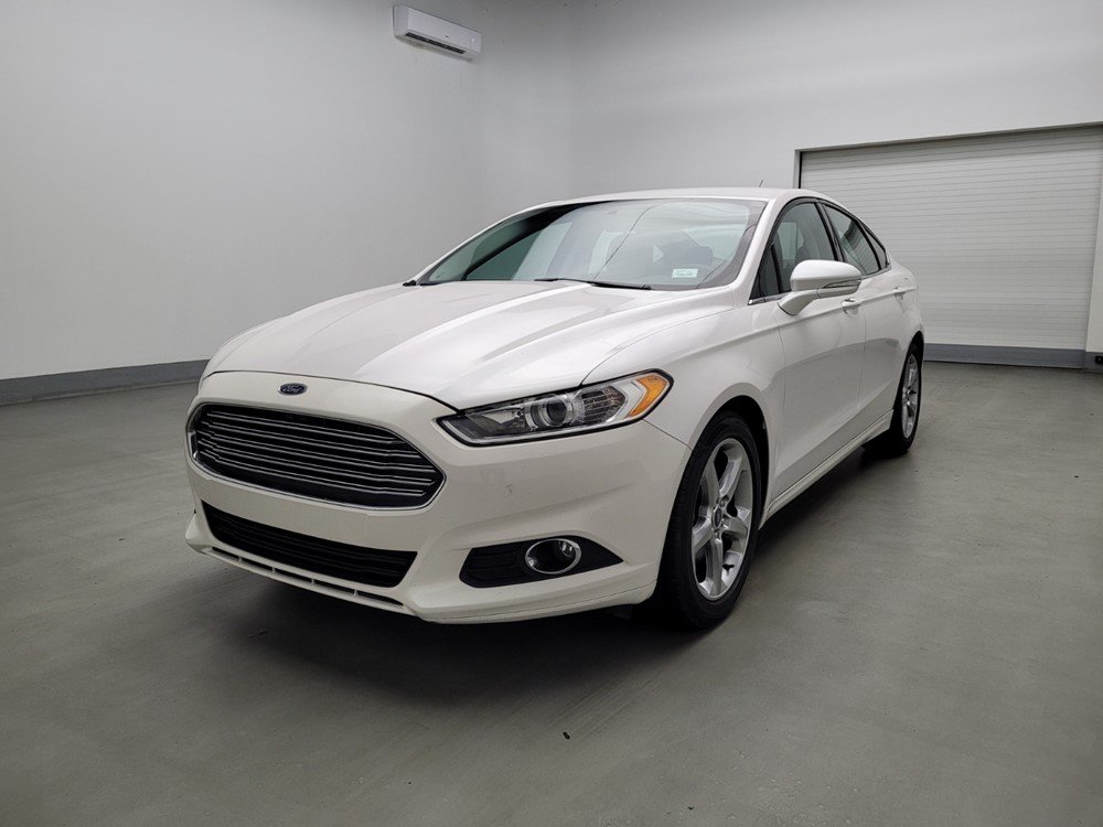 Used 2016 Ford Fusion Driver Front Bumper