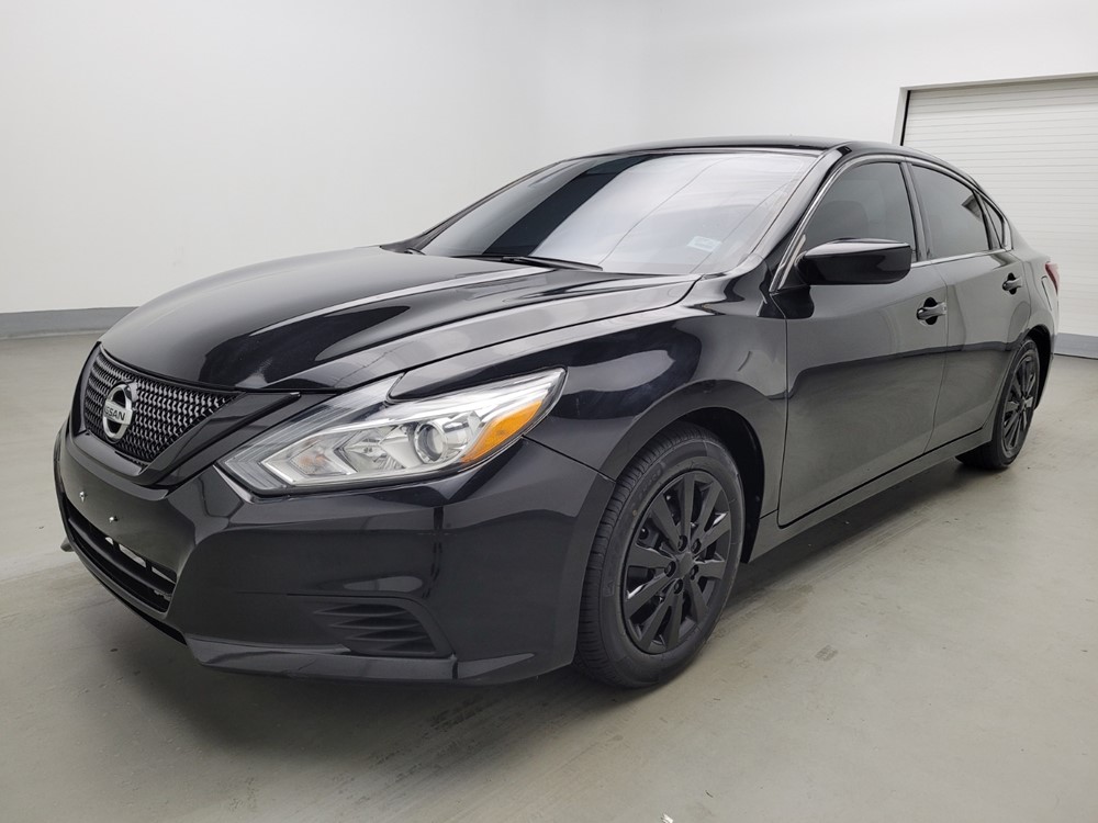 Used 2018 Nissan Altima Driver Front Bumper