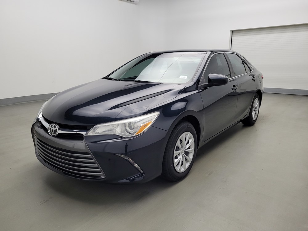 Used 2016 Toyota Camry Driver Front Bumper