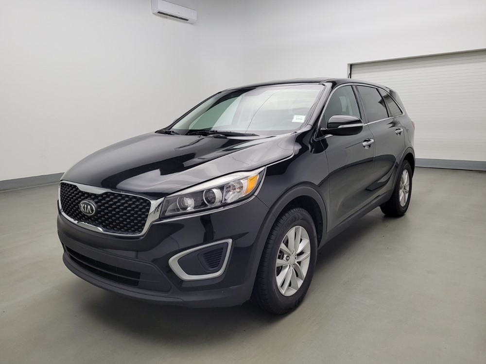 Used 2016 Kia Sorento Driver Front Bumper