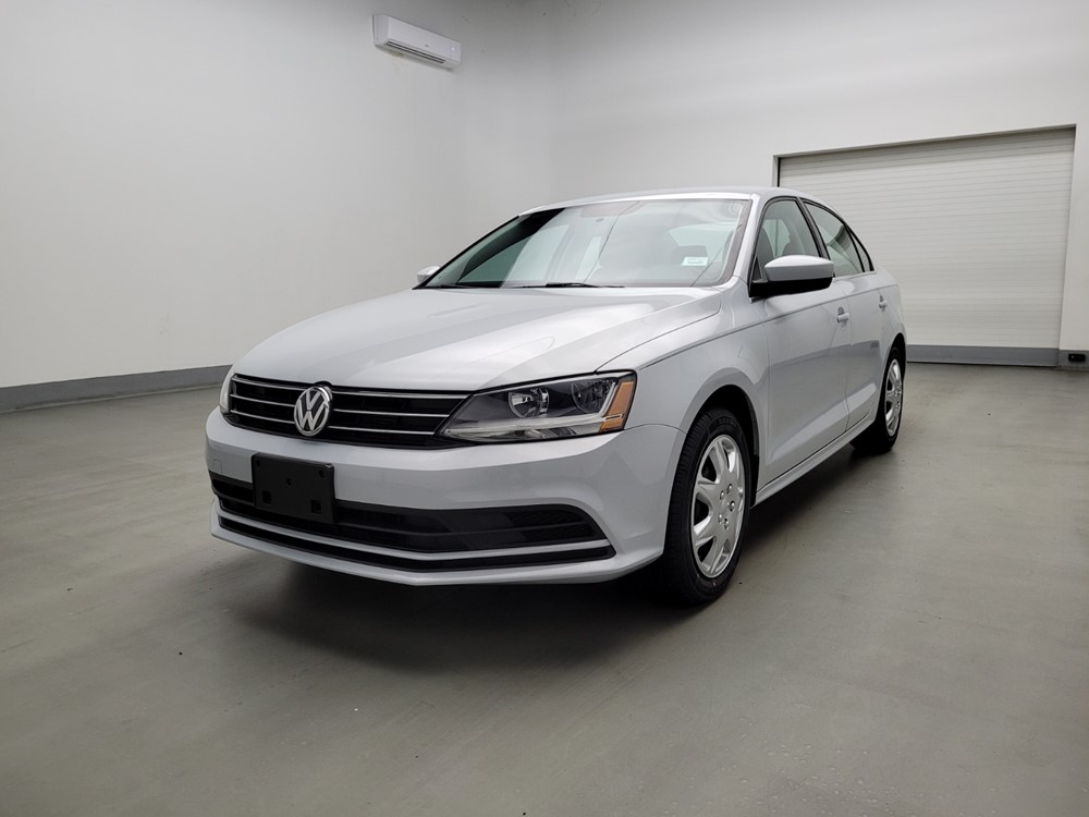Used 2017 Volkswagen Jetta Driver Front Bumper