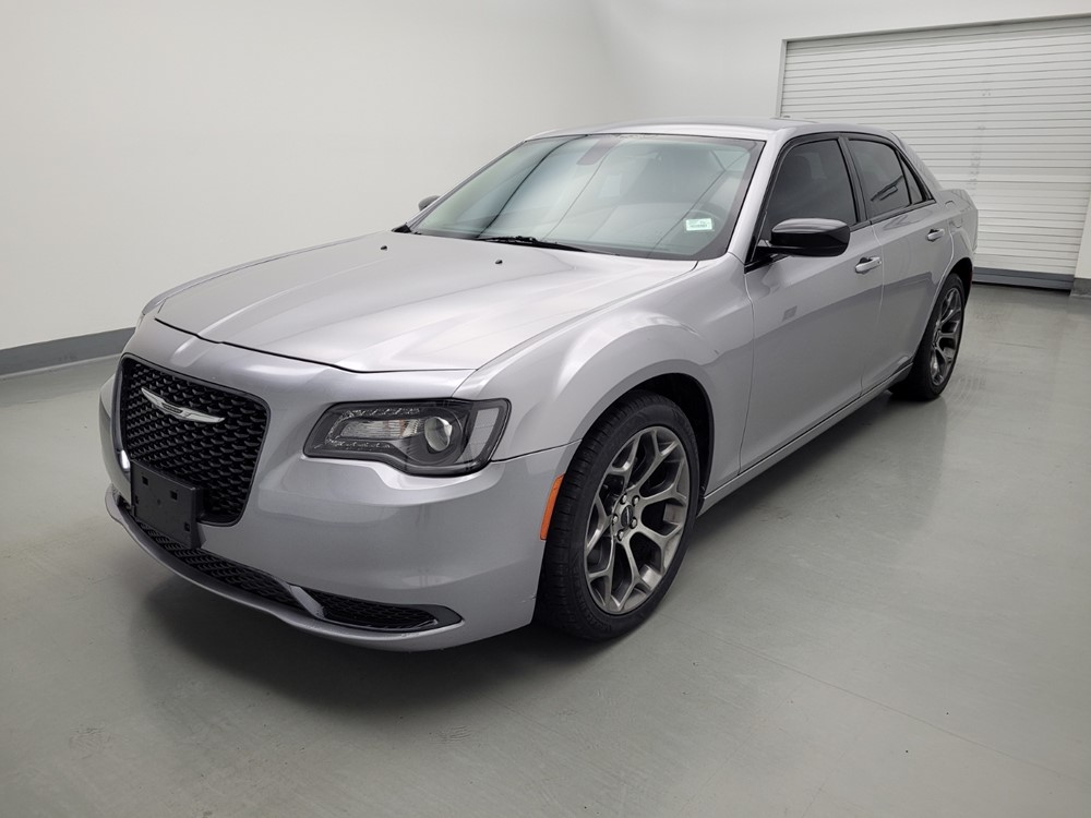 Used 2018 Chrysler 300 Driver Front Bumper