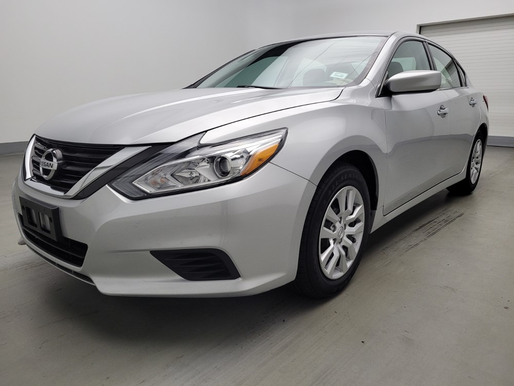 Used 2016 Nissan Altima Driver Front Bumper