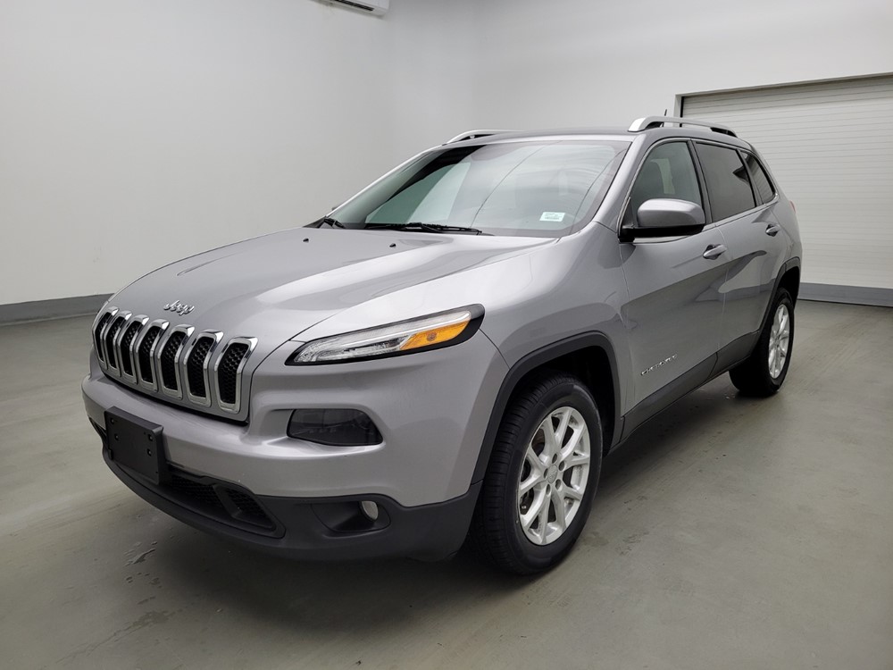 Used 2014 Jeep Cherokee Driver Front Bumper