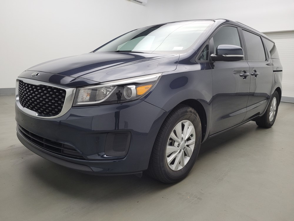 Used 2016 Kia Sedona Driver Front Bumper