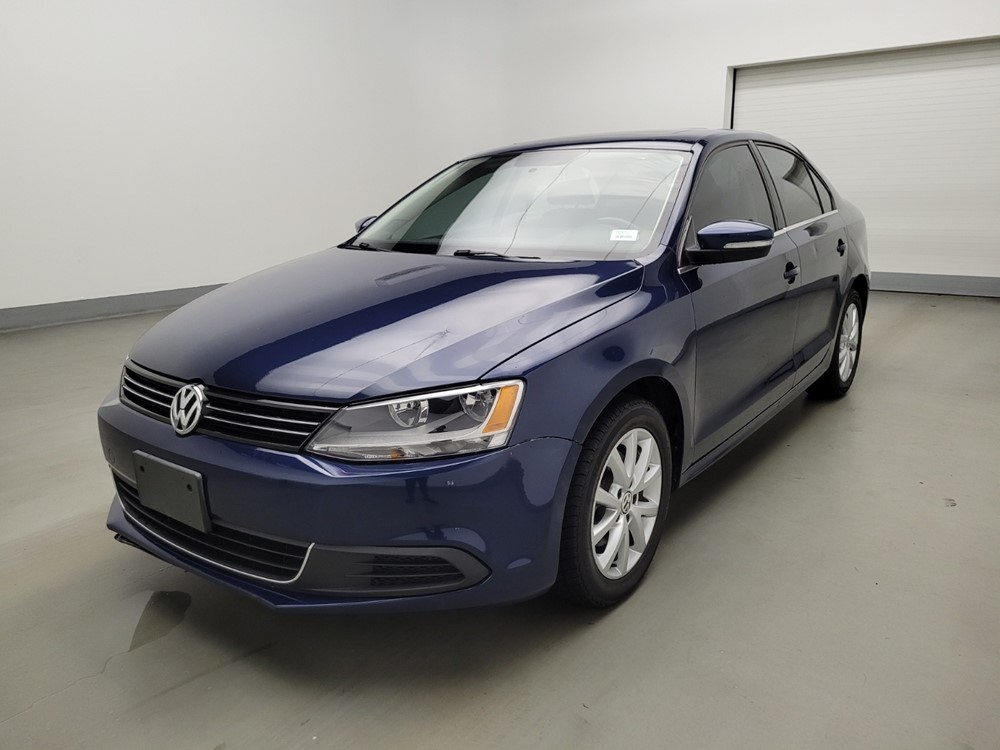 Used 2013 Volkswagen Jetta Driver Front Bumper