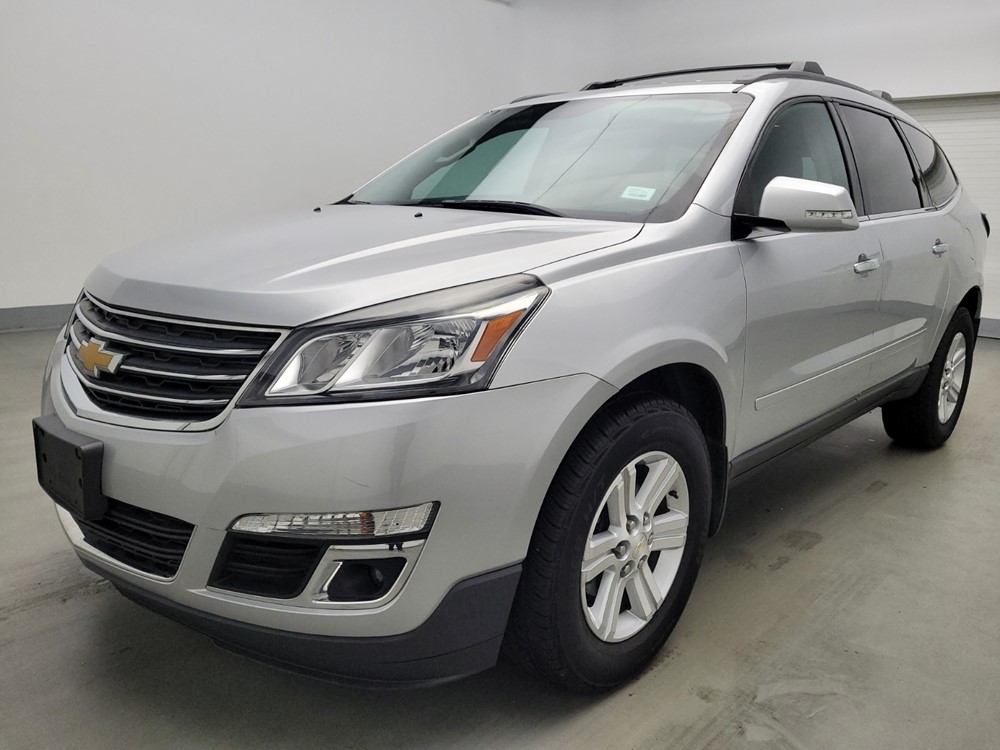 Used 2014 Chevrolet Traverse Driver Front Bumper