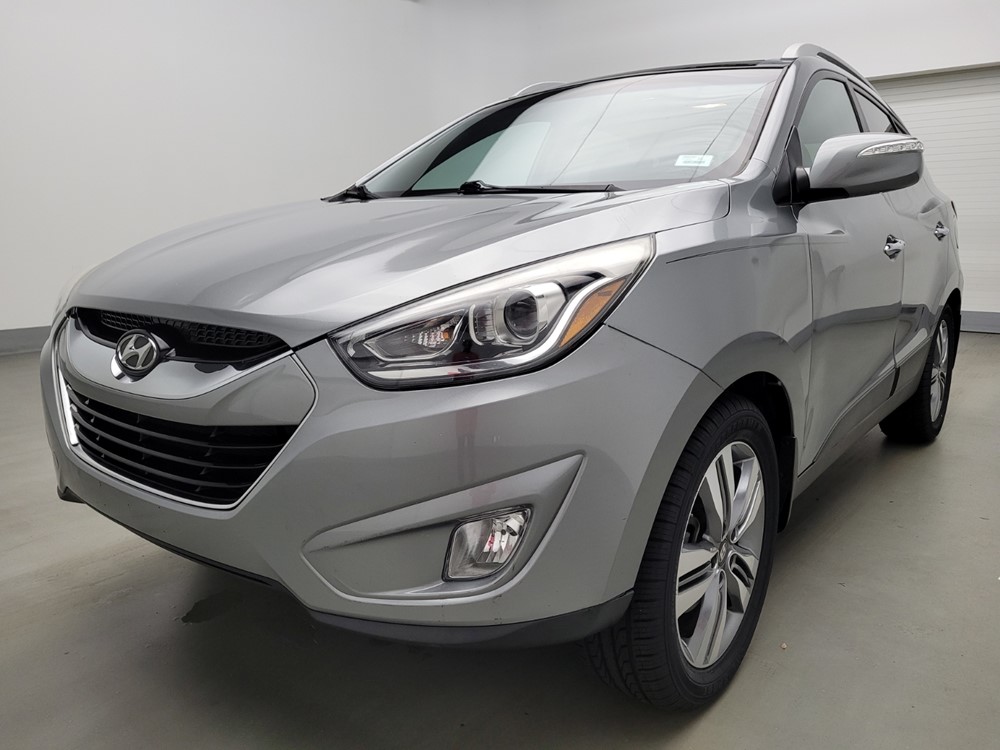 Used 2015 Hyundai Tucson Driver Front Bumper