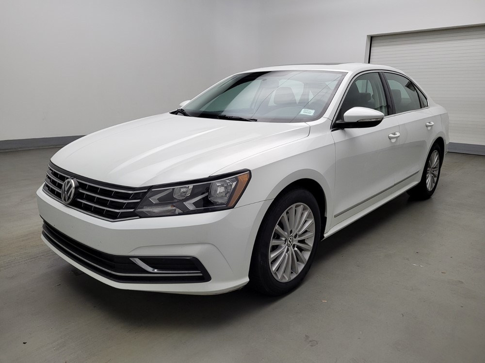 Used 2016 Volkswagen Passat Driver Front Bumper