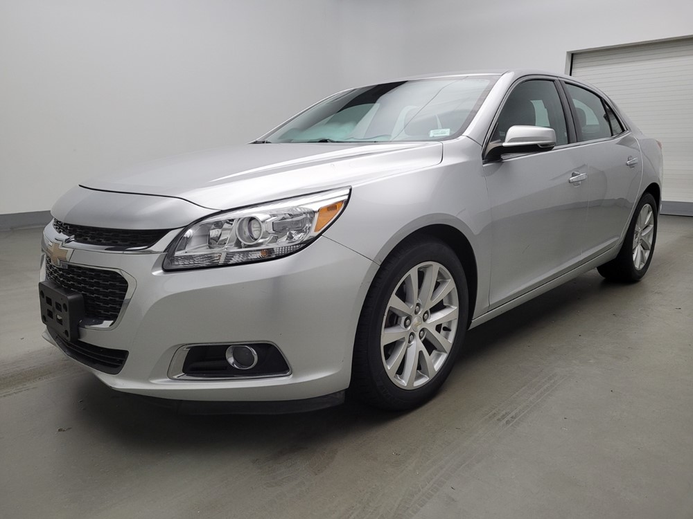 Used 2016 Chevrolet Malibu Driver Front Bumper