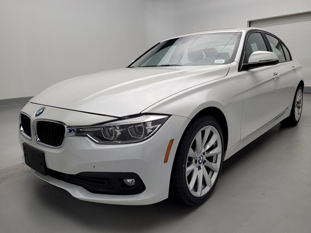 Used 2018 BMW 320i Driver Front Bumper
